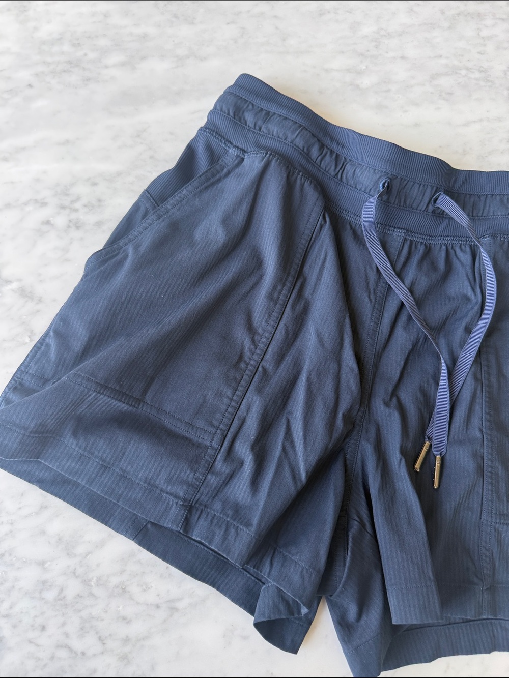 Lululemon Dance Studio High Rise Short 3.5in - Picture 6 of 8